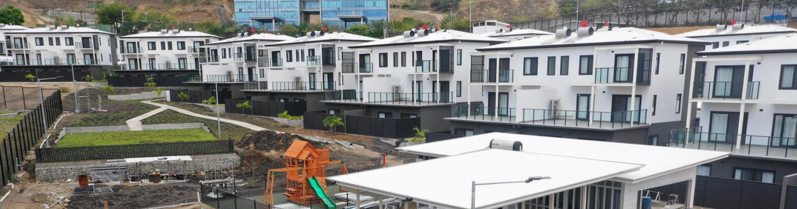 Glaswand-Trennwände