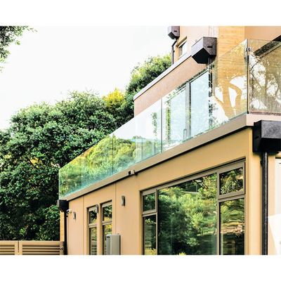 Moderne Edelstahl-Frameless Glasbalustrade abgehärtete Sicherheits-Eigenschaft