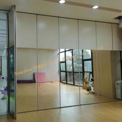 Bewegliche Glaswand-Trennwände der Klassenzimmer-Falten-3000mm, Tür-hängende Schirm-Yoga-Aluminiumrahmen-Glaswand